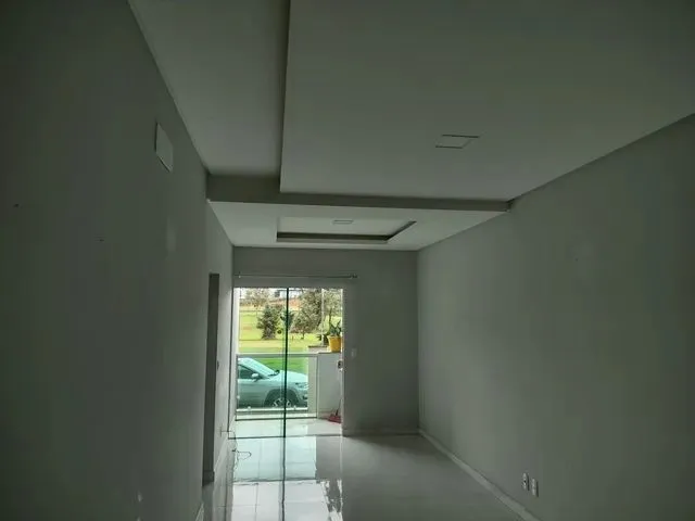 Imagem: Alugo Apartamento de 2 Quartos Sendo Uma