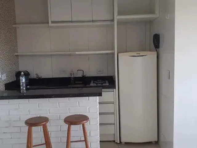 Imagem: Alugo Kitinet Centro Foz