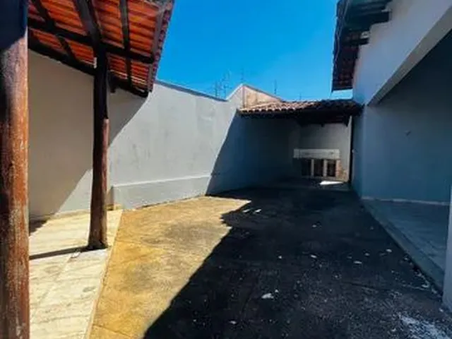 Imagem 7: Casa para Aluguel Tem 280 Metros Quadrados com 3 Quartos em Alvorada - Anápolis - Go