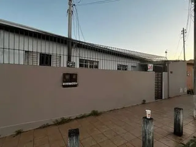 Imagem 6: Casa para Aluguel Possui 51 Metros Quadrados com 2 Quartos em Centro - Anápolis - Go