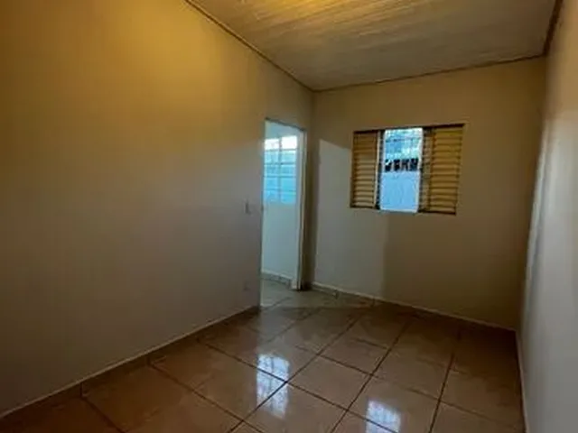 Imagem 11: Casa para Aluguel Possui 51 Metros Quadrados com 2 Quartos em Centro - Anápolis - Go