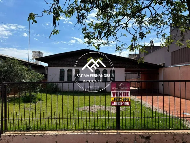 Imagem: Casa à venda no Centro de Sertanópolis-PR