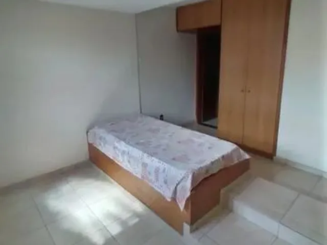 Imagem 9: Quarto Individual para Moças Que Trabalhe!