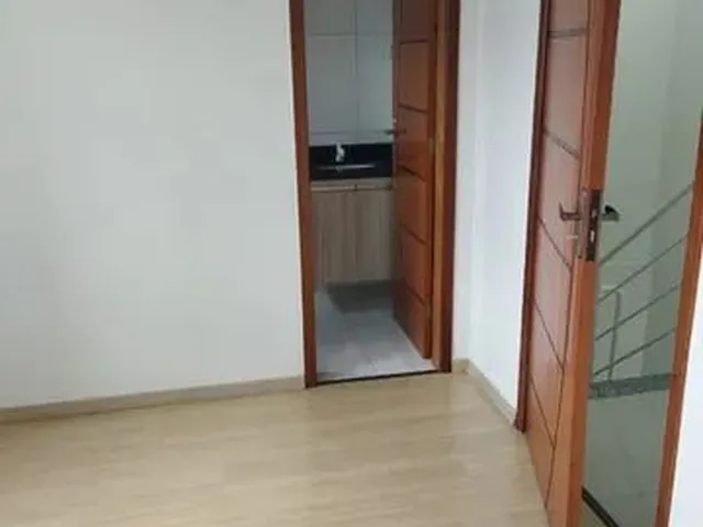 Imagem 4: Alugo Sobrado Sítio Cercado 3 Quartos R$ 2.000