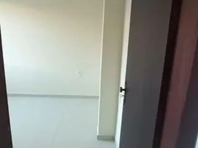 Imagem 2: Apartamento para Alugar no Primeiro Andar