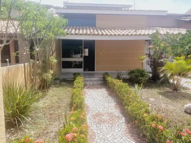 Imagem: Alugo Casa 3/4 Sendo 3 Suítes. Cond Fechado