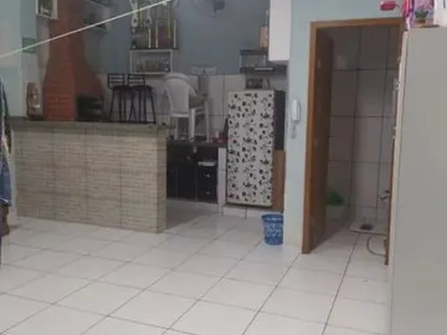 Imagem 2: Casa com 2 Dormitórios À Venda, 68 M² por R$ 210.000,00 - Jardim Paris - Londrina/Pr