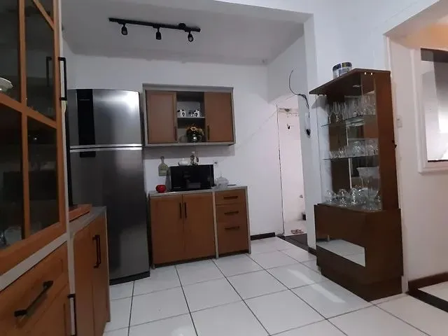 Imagem 5: Casa para Venda Possui 140 Metros Quadrados com 3 Quartos em Centro - Marituba