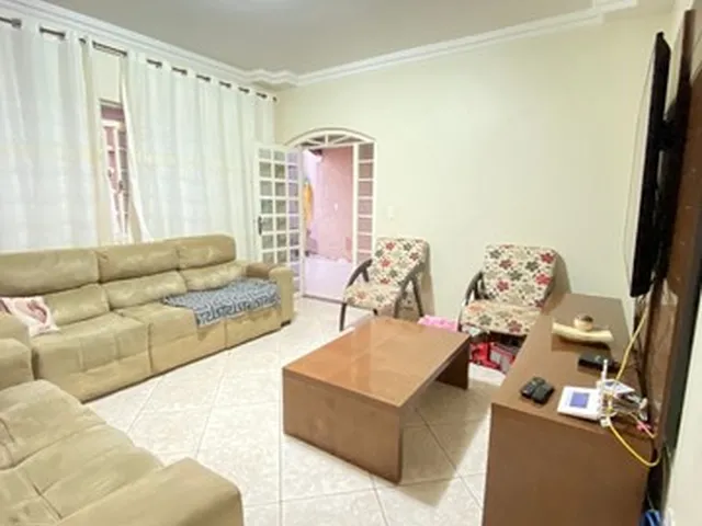 Imagem: 02 Belas Casas na Melhor Quadra do B IV