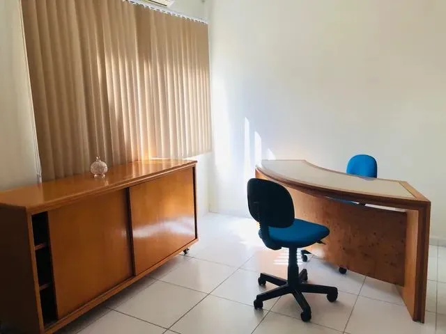 Imagem 4: Sala Mobiliada Galpão / depósito com 3 vagas na garagem