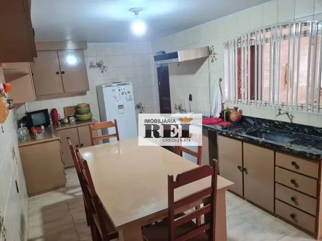 Imagem 11: Sobrado com 3 Dormitórios À Venda, 407 M² por R$ 1.800.000,00 - Setor Central - Rio