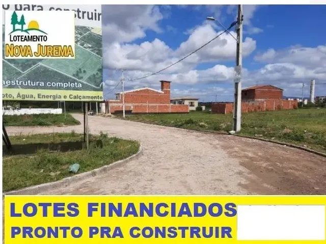 Imagem: Lotes Prontos para Construir, Atrás do