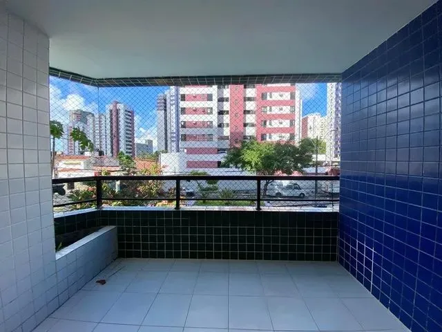 Imagem: O apartamento possui 3 Dormitórios, 1 Suíte, 3 Banheiros,