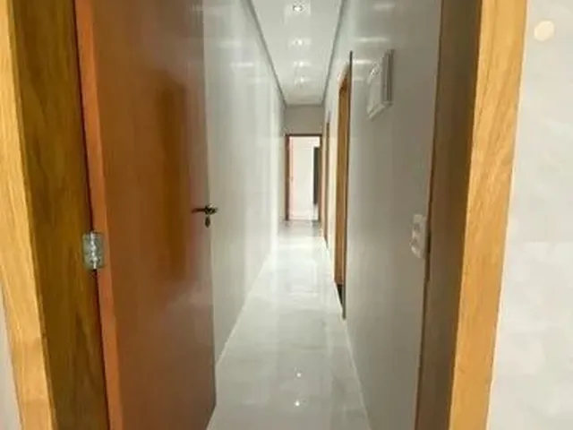 Imagem 2: Casa para Venda com 3 Quartos