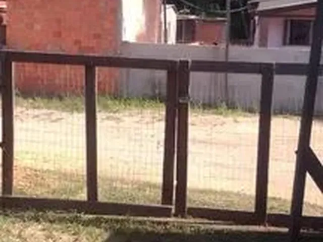 Imagem: Vende-Se Casa. Bairrro Restinga