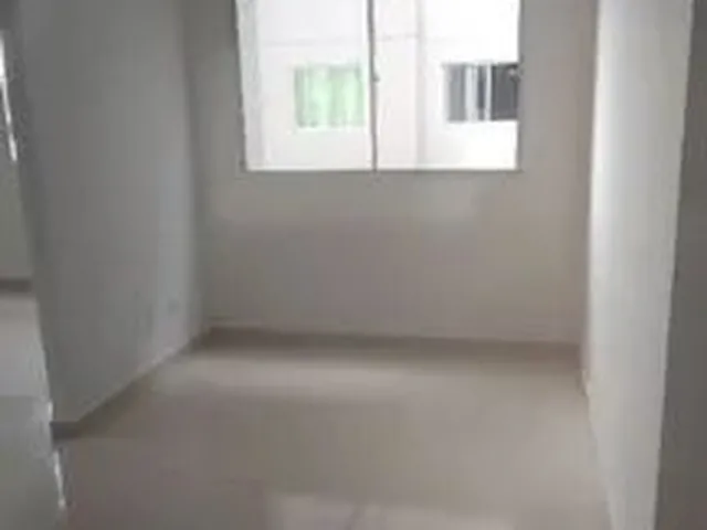 Imagem: O apartamento possui 2 Dormitórios, 1 Banheiro, 1 Vaga na