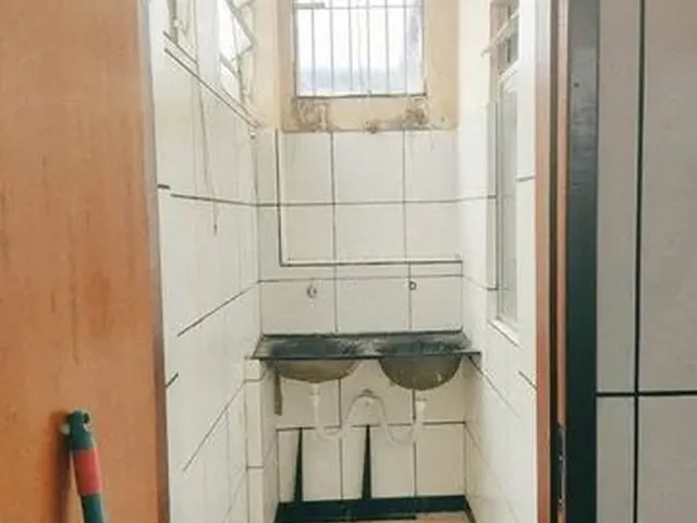Imagem 2: 3º Andar, 02 Quartos, Área de Serviço e Varanda (Bairro da Saúde)