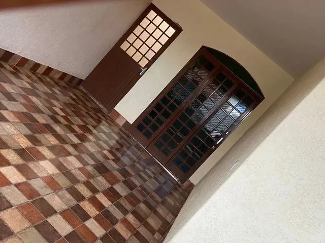 Imagem 1: Alugo Casa de 3 Quartos com 1Suíte, Garagem pra 1 Carro na 407 Samambaia Norte