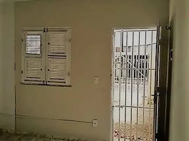Imagem 11: Casa com 2 Quartos, no Bairro Ellery, Proximo a Praca do Bairro. Entre em Contato e Agende