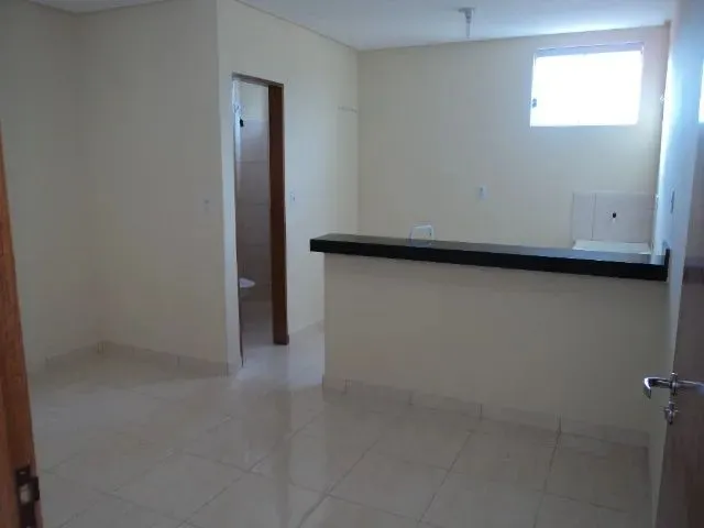 Imagem: Kitnet para Moça Condominio Wifi Iptu Incluso