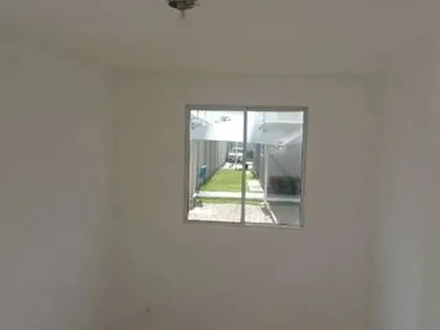 Imagem 1: Apartamento de Fundo a Av. Fernando Correa da Costa,2 Quartos