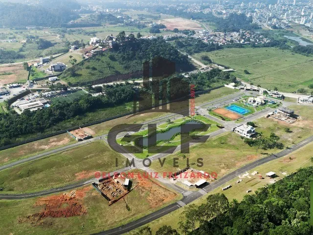 Imagem 4: TR Pronto Para Construir e Camboriú, com 457,05m² Área privativa, bem localizado