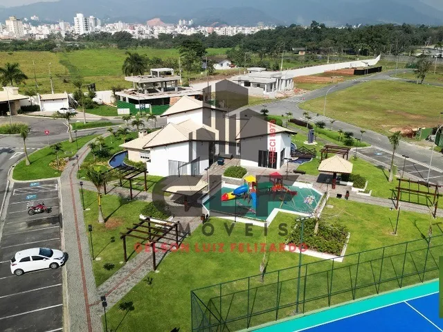 Imagem 10: TR Pronto Para Construir e Camboriú, com 457,05m² Área privativa, bem localizado