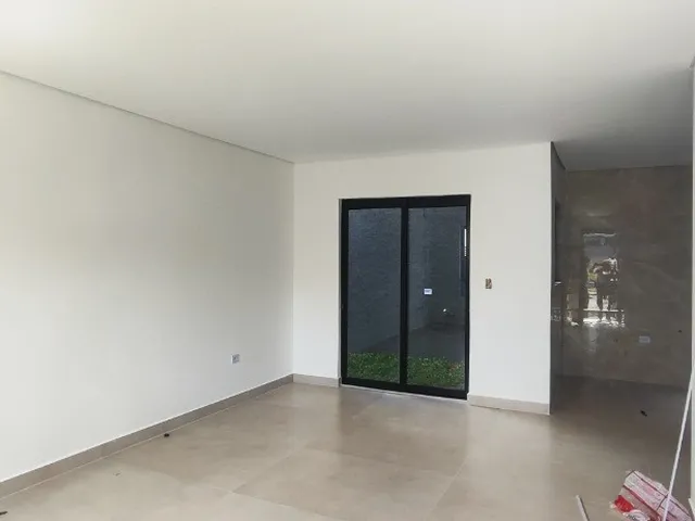 Imagem 8: TRIPLEX A VENDA NO BAIRRO UBERABA, QUASE DIVISA COM SJP. PRÓXIMO Á ROTATÓRIA DA AV
