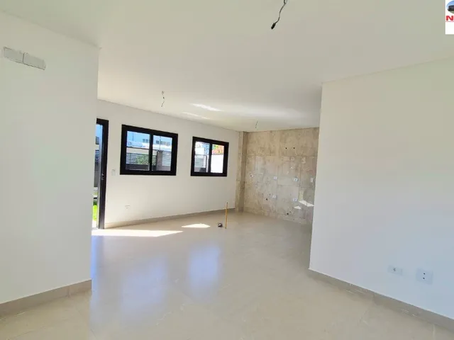 Imagem 4: TRIPLEX A VENDA NO BAIRRO ÁGUA VERDE, PRÓXIMO A DI FRANGO E MERCADO ASSAÍ
