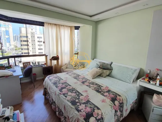 Imagem 6: Apartamento com 280 m² com quatro suítes, sendo uma Master, à venda no Centro de