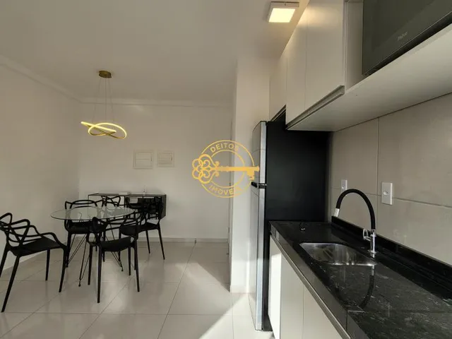 Imagem 3: Apartamento Mobiliado à Venda em Itajaí - 2 Dormitórios e Piscina com Borda Infinita