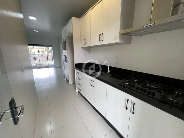 Imagem 7: Casa Geminada de 3 quartos semi mobiliada