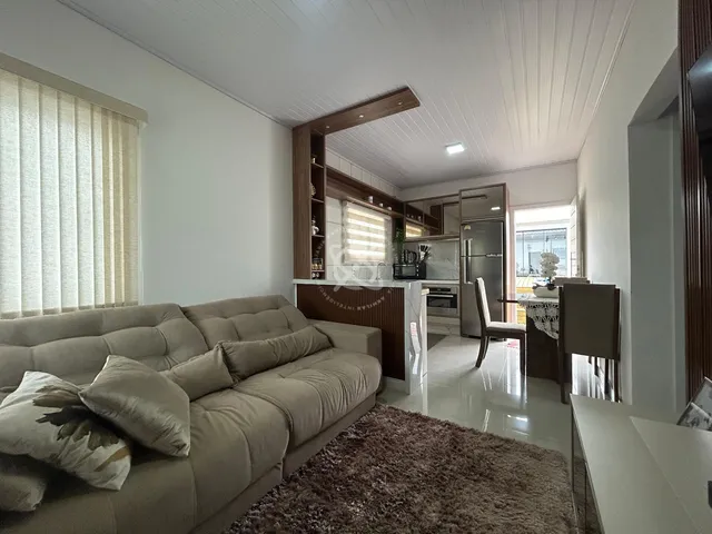Imagem 11: Casa com piscina e edícula