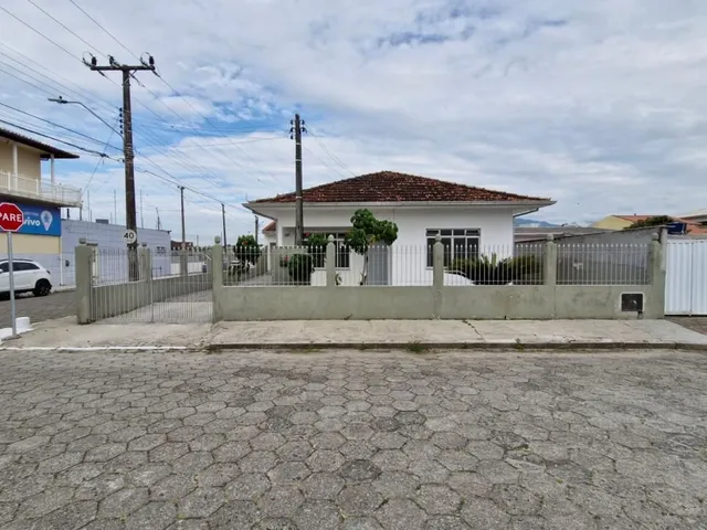 Imagem 9: Excelente Terreno com 2 Casas e Mais de 170m² de Área Construída - Ponte do Imaruim em