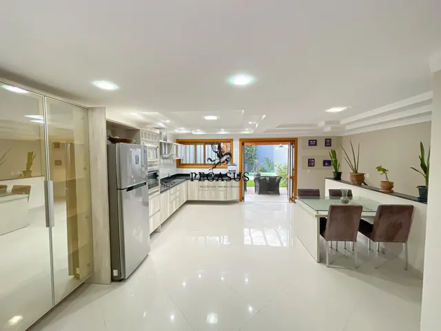 Imagem 5: CASA MOBILIADA Casa com 3 dormitórios