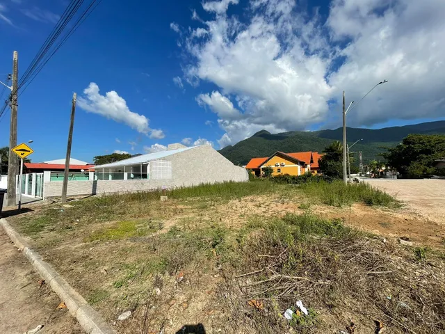 Imagem 2: Terreno Perto do Mar - Praia de Fora em Palhoça/SC