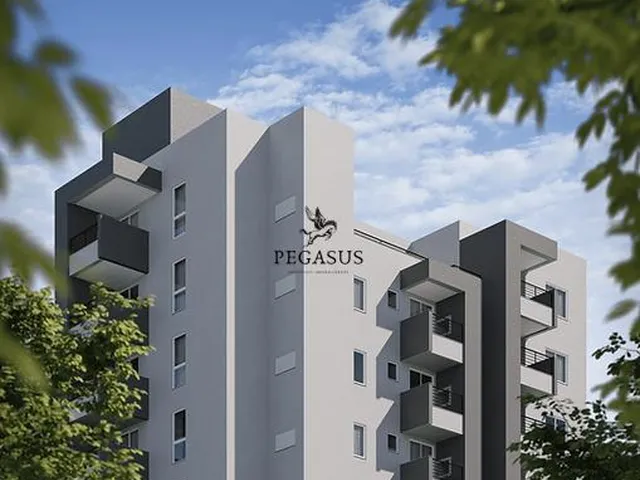 Imagem 8: 3 DORMITÓRIOS Apartamento com 3 dormitórios