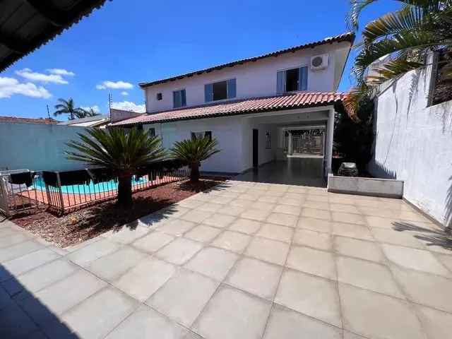 Imagem: Aluga Quarto para Mulher