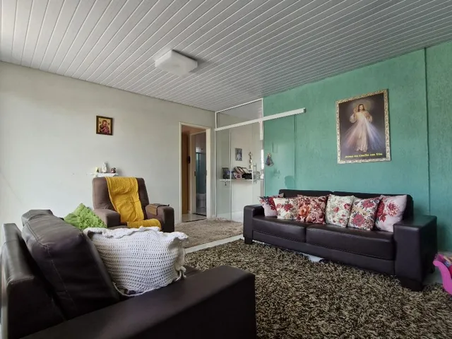 Imagem 12: Casa Duplex com 4 Quartos (1 Suíte) e Edícula com Área Gourmet no São Sebastião em