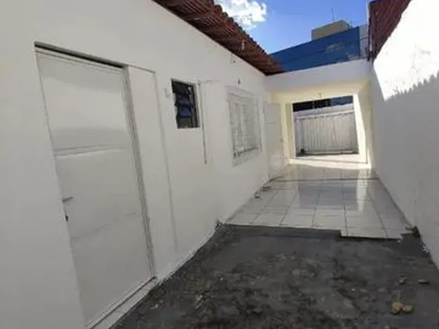 Imagem 8: Casa Aluga -Casa Comercial na Zona Leste