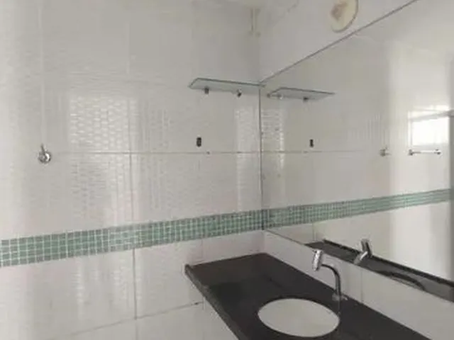 Imagem 7: Casa Aluga -Casa Comercial na Zona Leste