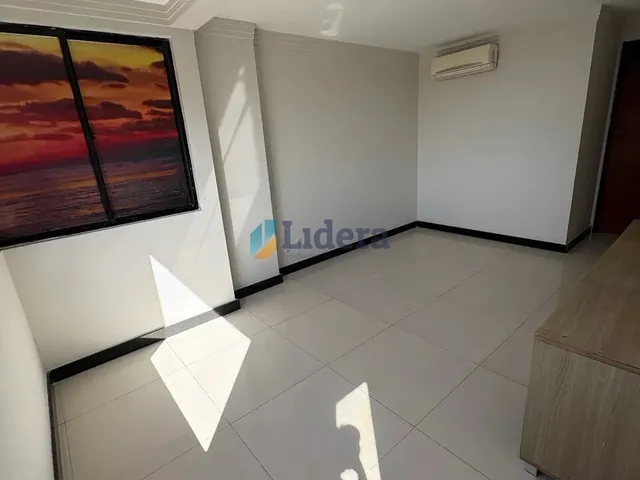 Imagem 14: Apto espaçoso e ventilado - 4 quartos - 4 suites - 2 vagas de garagem - em Intermares