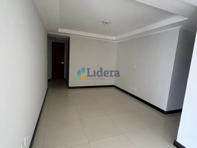 Imagem 7: Apto espaçoso e ventilado - 4 quartos - 4 suites - 2 vagas de garagem - em Intermares