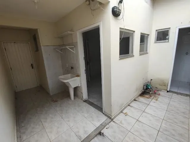 Imagem 11: Casa de 3 Quartos Sendo 1 Suíte, Vaga Garagem, Glória