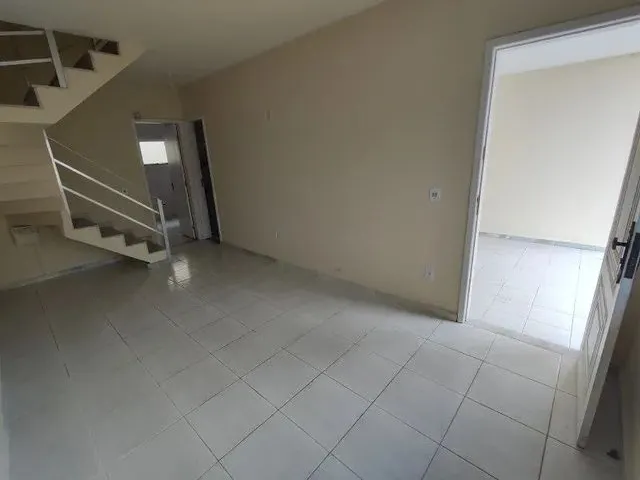 Imagem 10: Casa de 3 Quartos Sendo 1 Suíte, Vaga Garagem, Glória