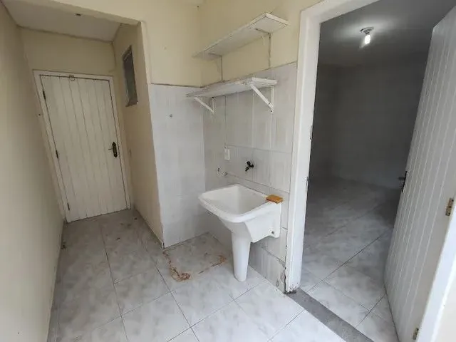 Imagem 5: Casa de 3 Quartos Sendo 1 Suíte, Vaga Garagem, Glória