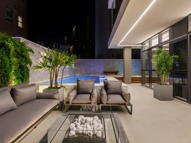 Imagem 13: Apartamento à venda em Curitiba, Centro, com 2 quartos, 124.7m²