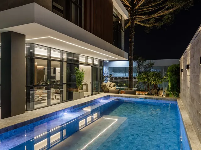 Imagem 16: Apartamento à venda em Curitiba, Centro, com 2 quartos, 124.7m²