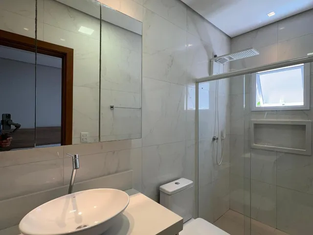 Imagem 6: Casa Térrea no Condomínio Belvedere I à venda por R$ 2.700.000,00