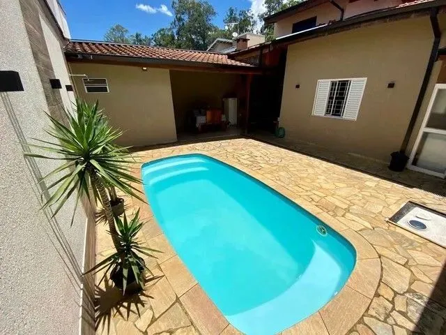 Imagem: Sobrado com 3 Dormitórios À Venda, 210